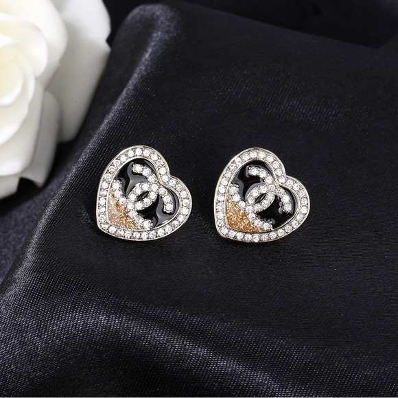 Chanel earrings - Picture 4 of 7